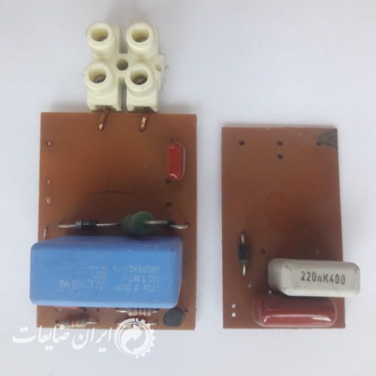 فروش برد الکترونیکی با قطعات روی آن