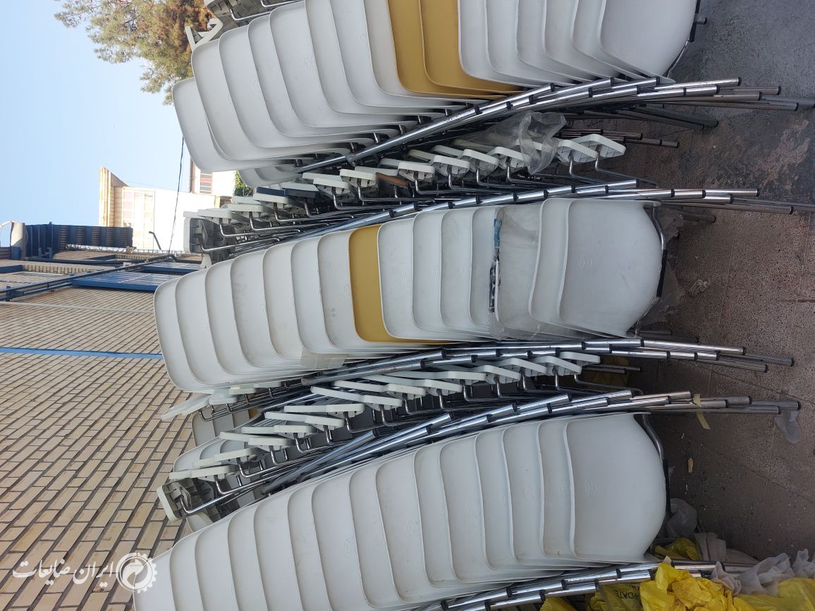 صندلی کنکور و مدرسه
