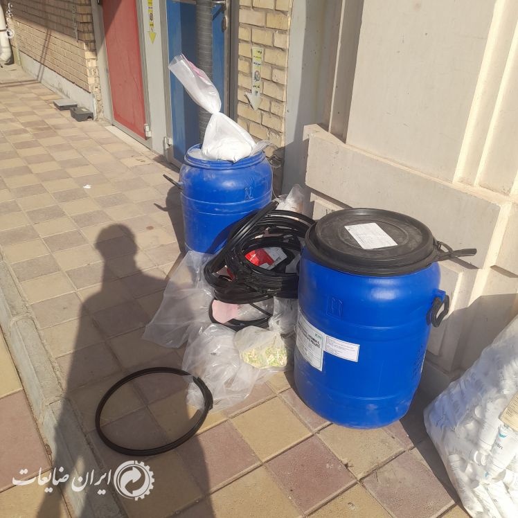 ضایعات روزانه کارخانه کارتن و نایلون