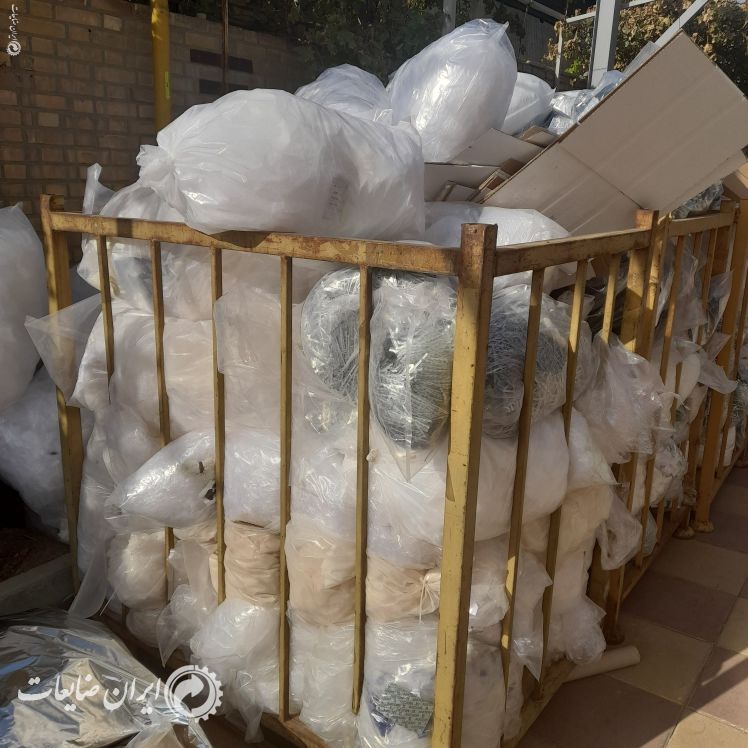 ضایعات روزانه کارخانه کارتن و نایلون