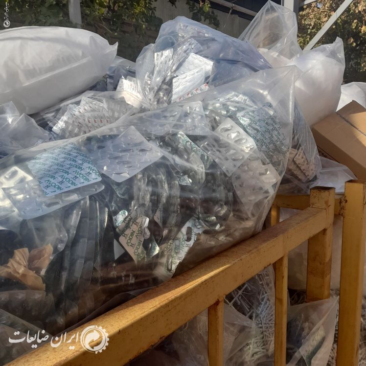ضایعات روزانه کارخانه کارتن و نایلون