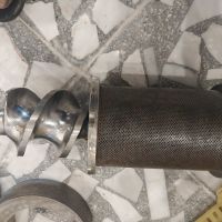 مارپیچ و ماردون وسیلندر دستگاه بادر.خمیرمرغ