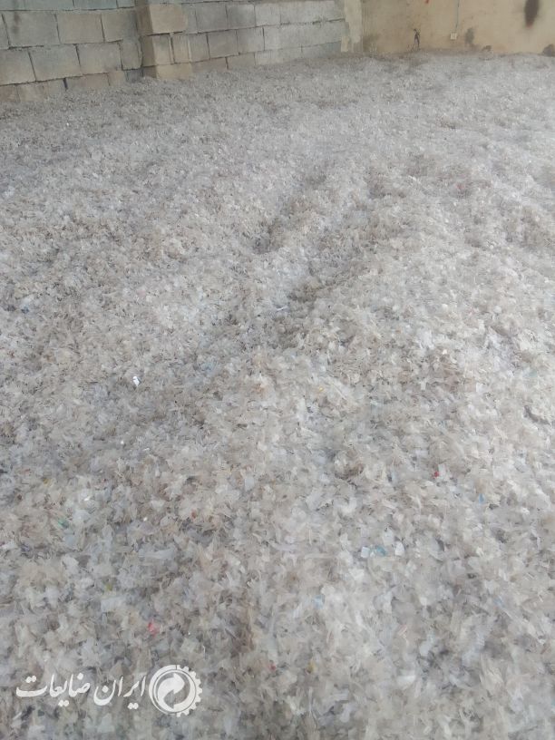 پلاستیک بادی بی رنگ