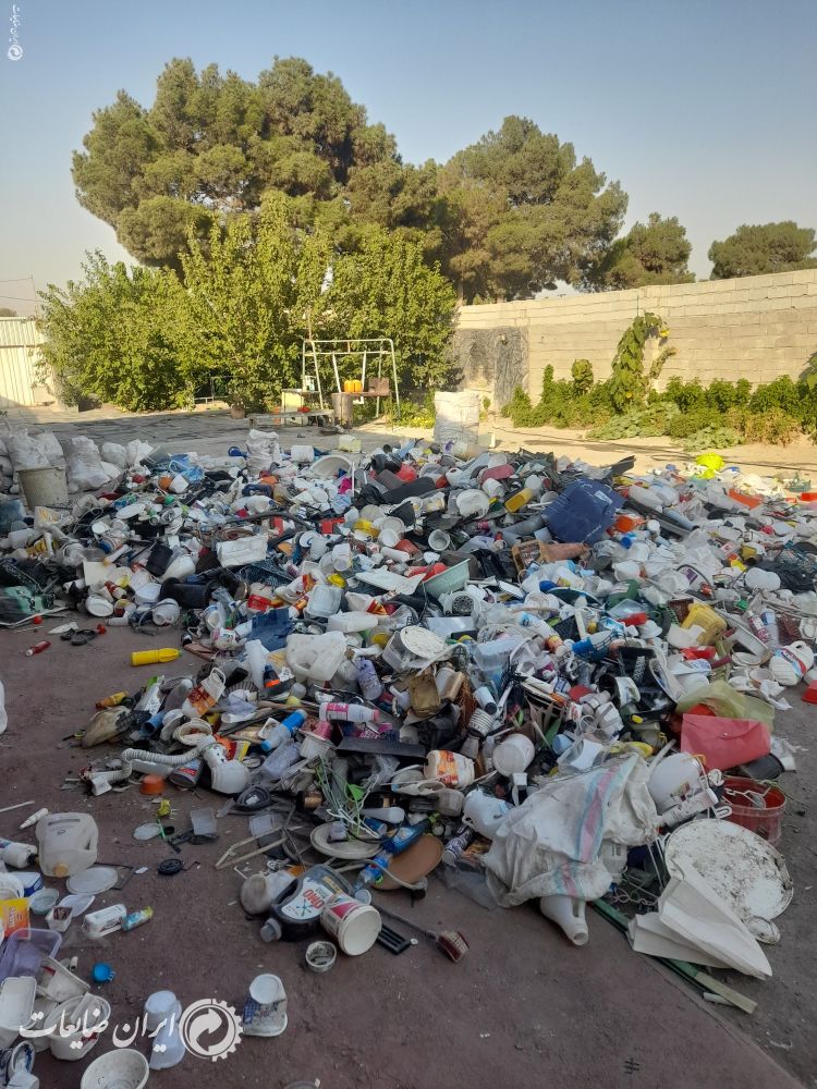 خریدار پلاستیک در هم بار لاک