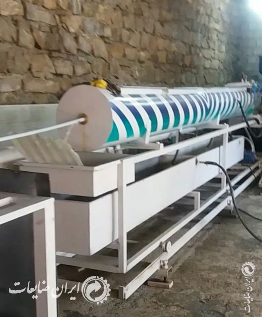 دستگاه لوله برق