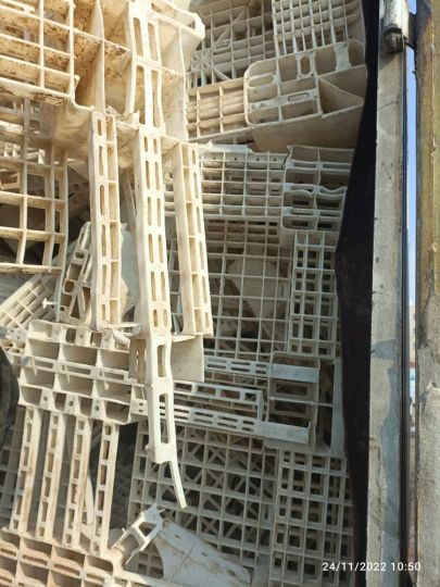 ضایعات پلاستیکی و چوبی مستهلک